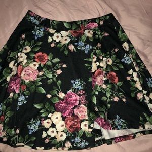 FLORAL SKIRT